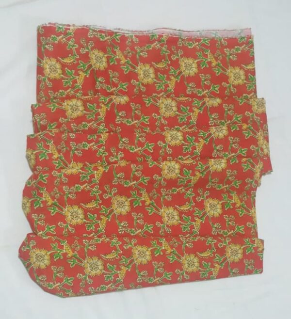 Chinyere 2-Piece Official